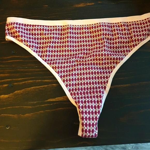 NWOT Déesse Thongs (Penn) - Picture 3 of 10